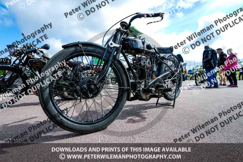 Vintage motorcycle club;eventdigitalimages;no limits trackdays;peter wileman photography;vintage motocycles;vmcc banbury run photographs